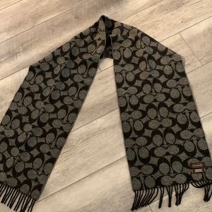 Coach scarf